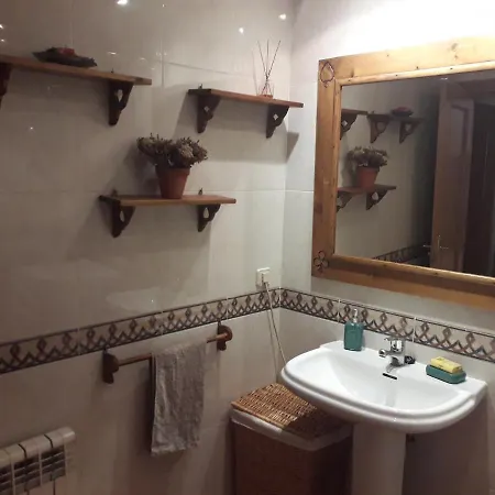 아파트 Apartament De Muntanya